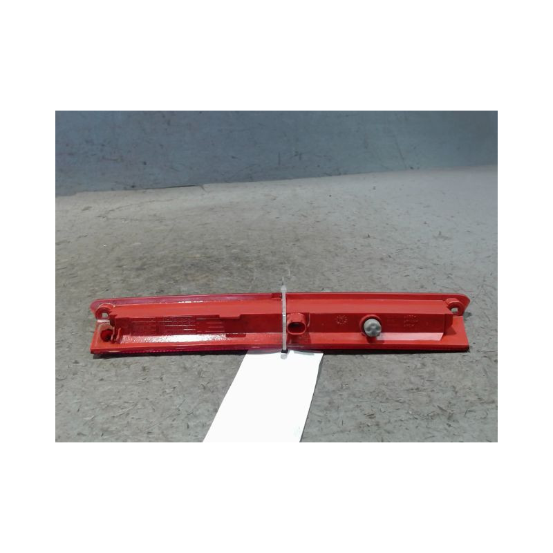 FEUX STOP SUPPLEMENTAIRE FORD FOCUS 2008-