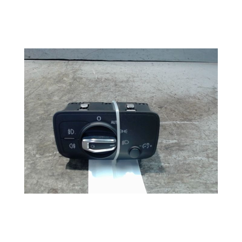 COMMANDE ECLAIRAGE AUDI A3 SPORTBACK