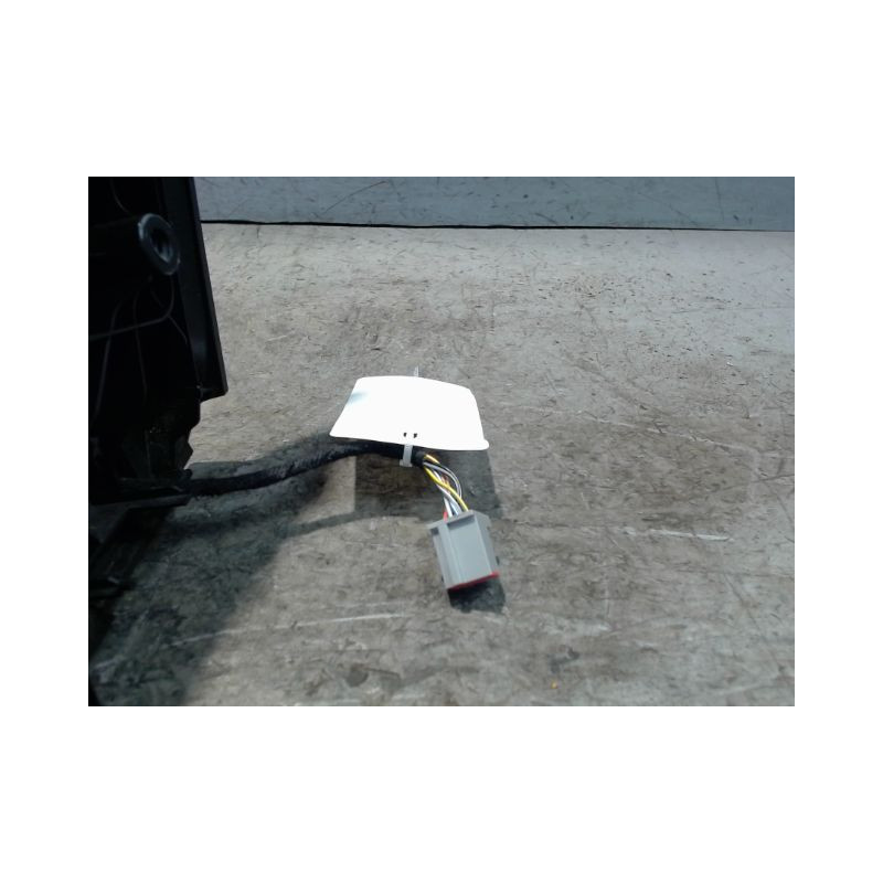 RETROVISEUR EXTERIEUR ELECTRIQUE DROIT FORD FIESTA 2005-