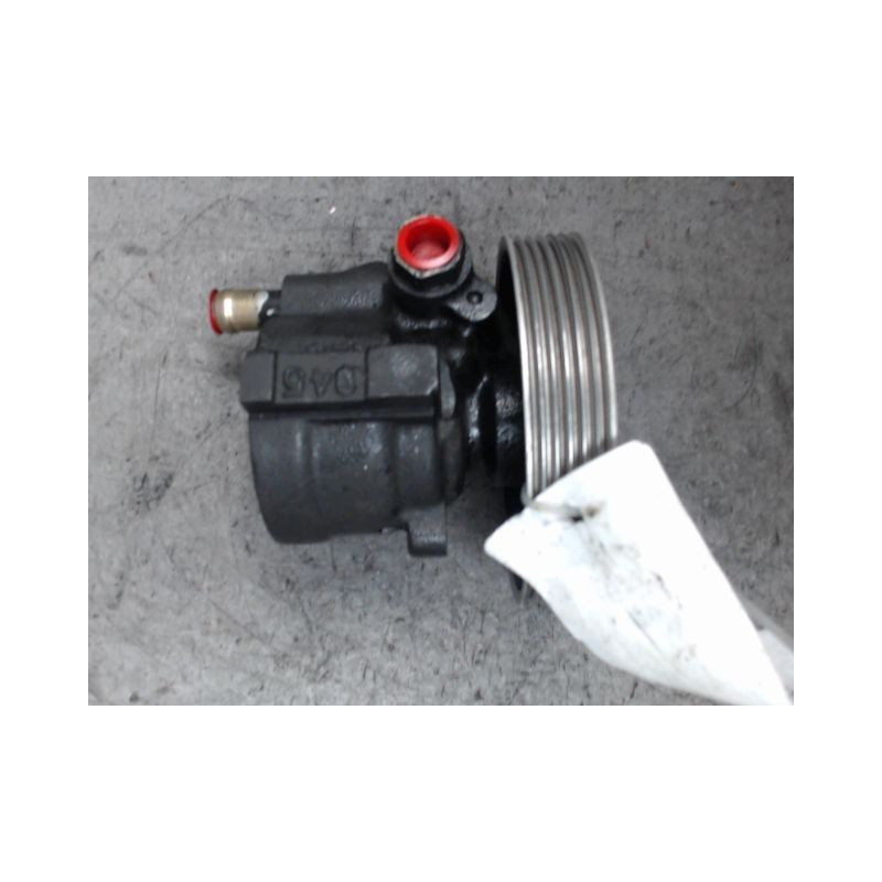 POMPE DIRECTION ASSISTEE RENAULT MEGANE