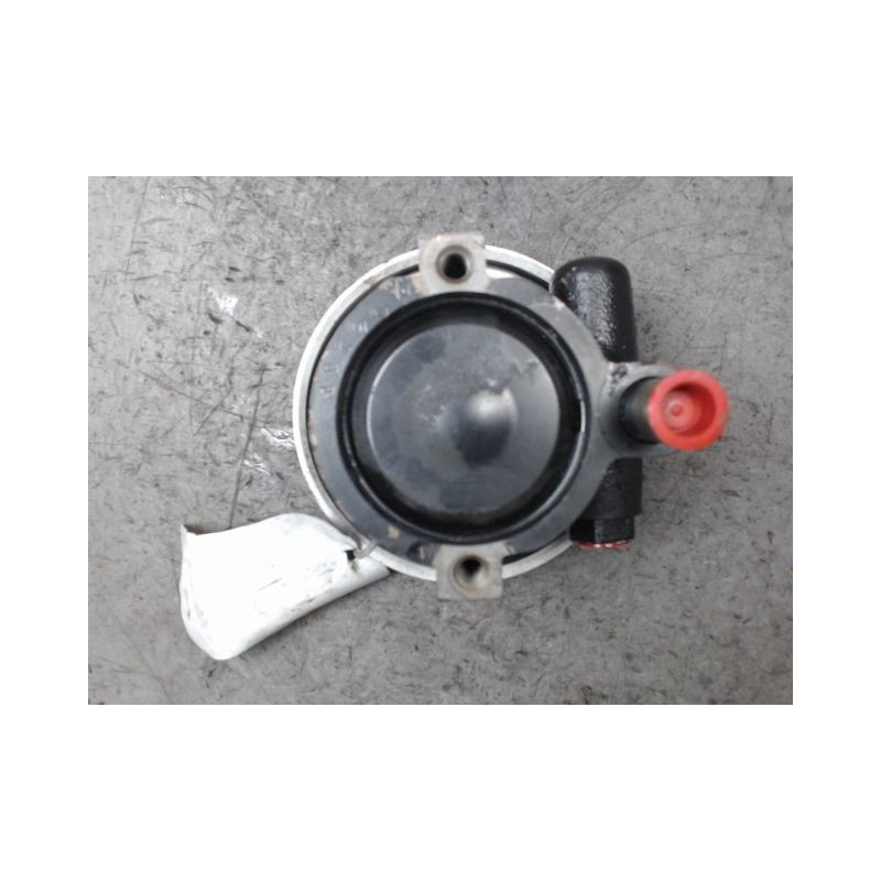 POMPE DIRECTION ASSISTEE RENAULT MEGANE