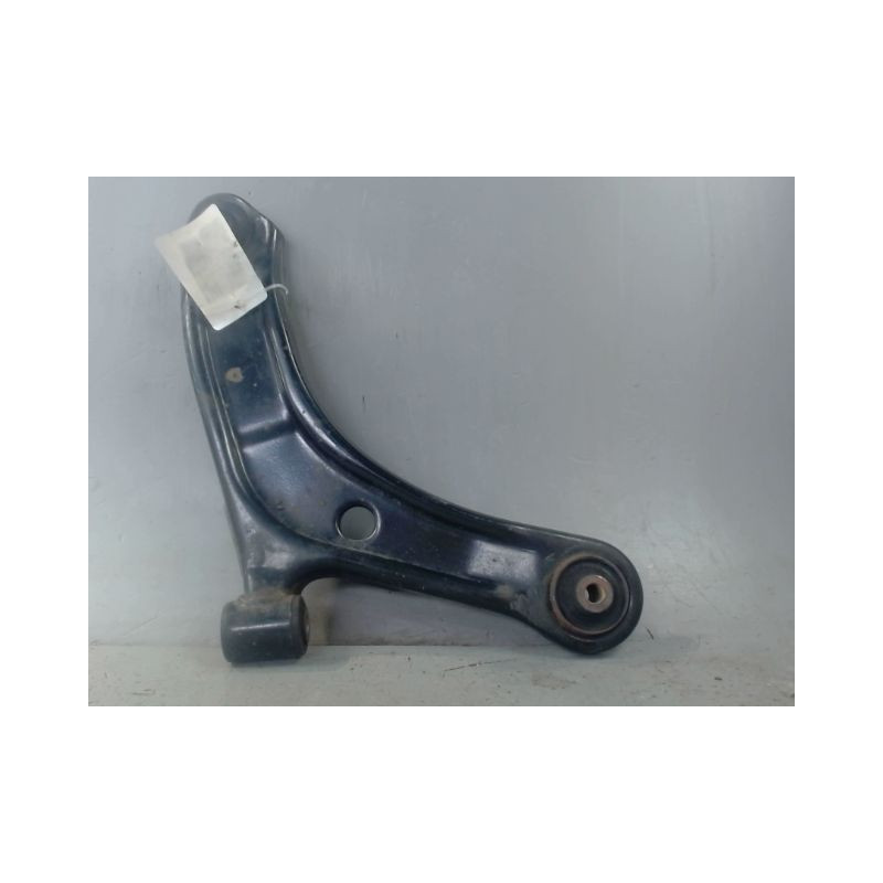 TRIANGLE INFERIEUR AVANT DROIT SUZUKI SX4