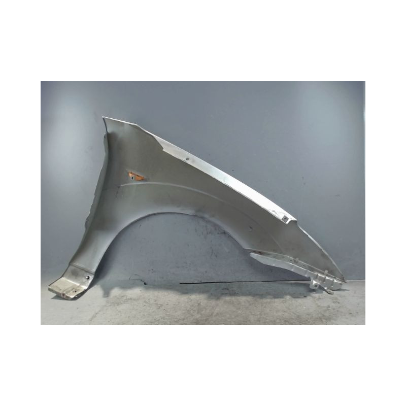 AILE AVANT GAUCHE FORD FOCUS 98-04
