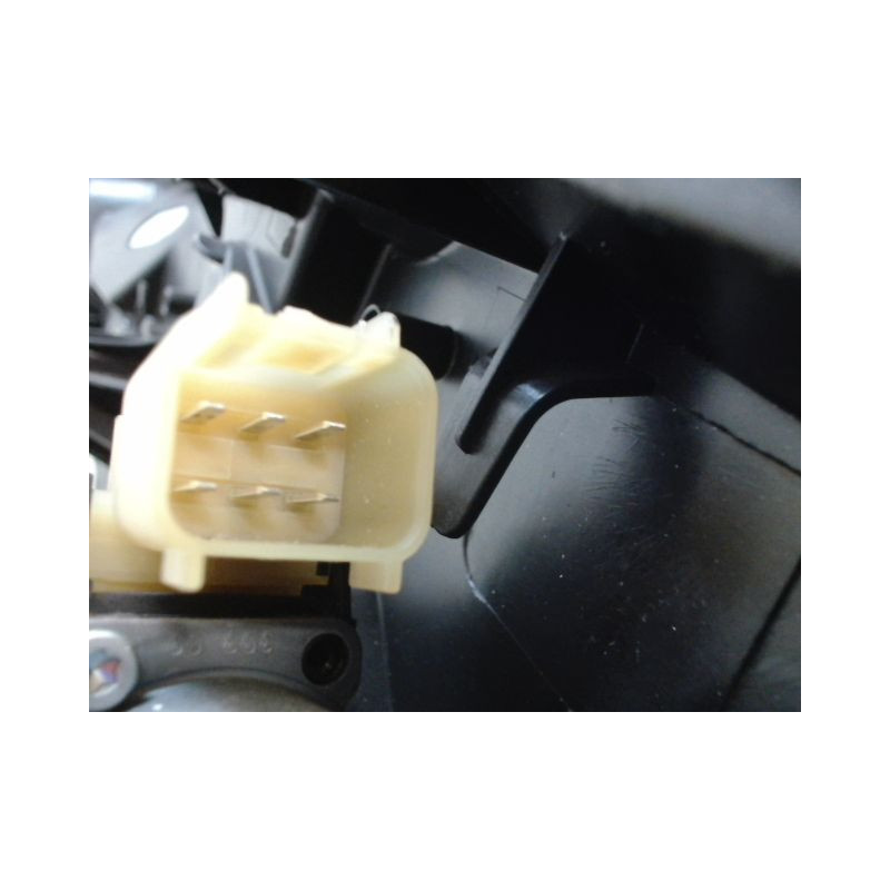 MECANISME+MOTEUR LEVE-GLACE AVANT GAUCHE FORD FIESTA VI Phase 1 2008-2012