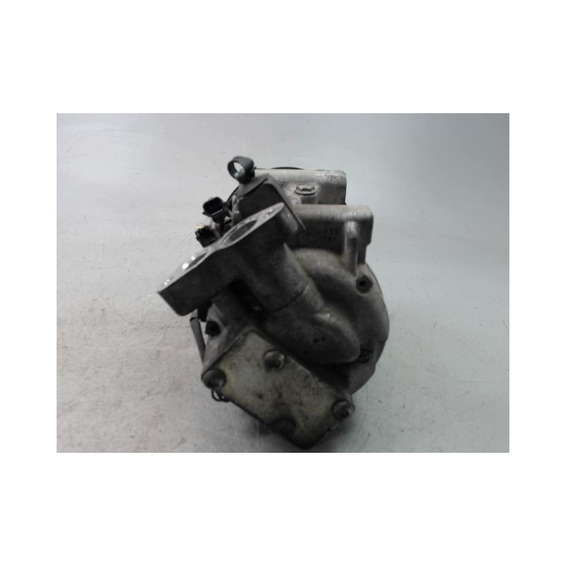 COMPRESSEUR AIR CONDITIONNE RENAULT CLIO IV Phase 1 2012-...