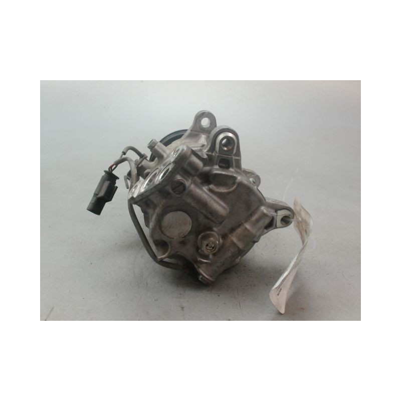 COMPRESSEUR AIR CONDITIONNE BMW SERIE 1 II (F20/F21) 2011-...