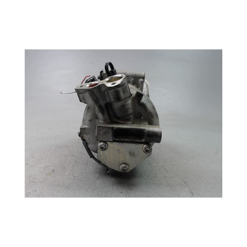COMPRESSEUR AIR CONDITIONNE RENAULT CLIO IV Phase 1 2012-...