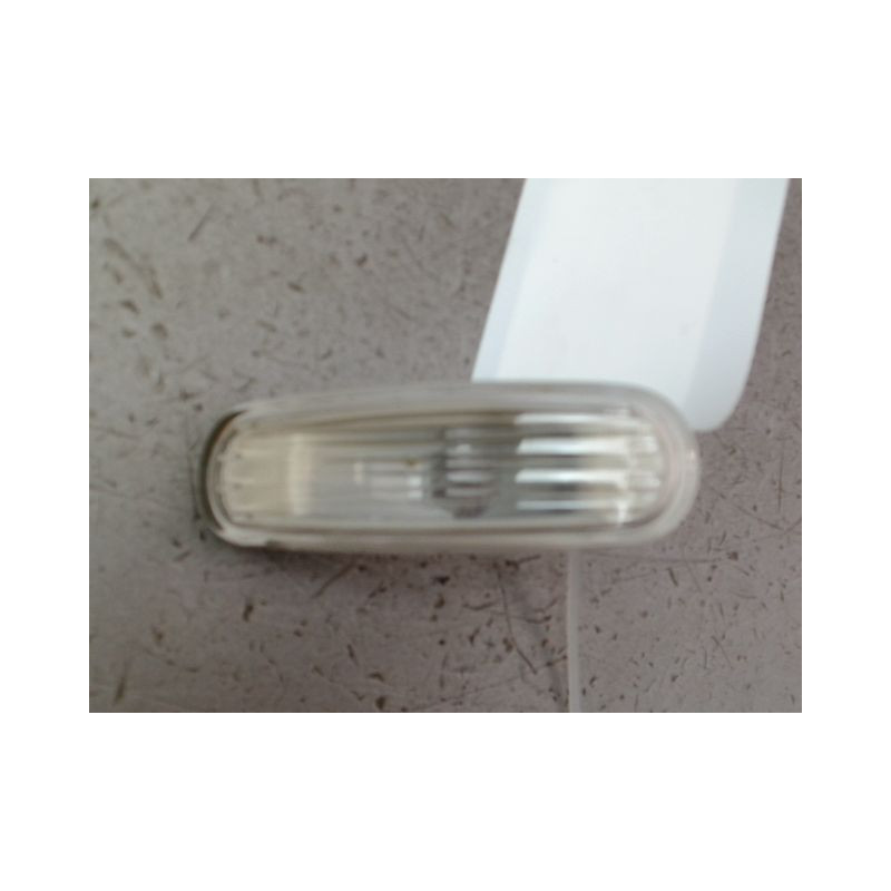 REPETITEUR AILE GAUCHE PEUGEOT BIPPER TEPEE 2008-...