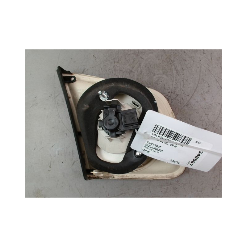 FEU ARRIERE INTERIEUR DROIT VOLKSWAGEN JETTA BERL. III 2005-2010