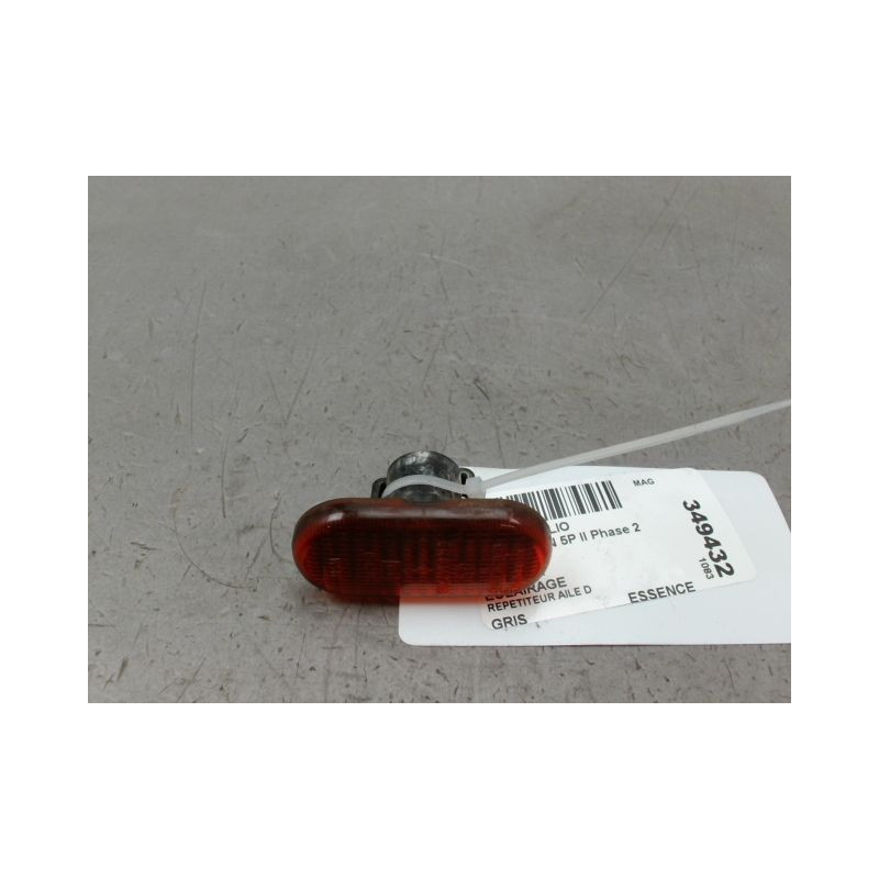 REPETITEUR AILE DROIT RENAULT CLIO II Phase 2 2001-2006