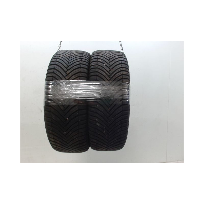 Paire de pneus MICHELIN CROSSCLIMATE SUV 235 60 17 106 V