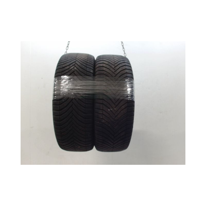 Paire de pneus MICHELIN CROSSCLIMATE SUV 235 60 17 106 V