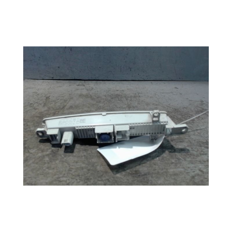 FEUX POSITION GAUCHE PEUGEOT 308 2011-