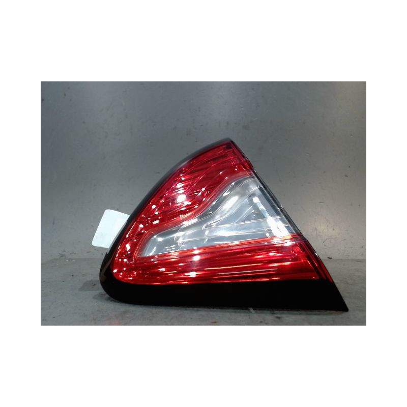 FEU ARRIERE INTERIEUR GAUCHE RENAULT CAPTUR