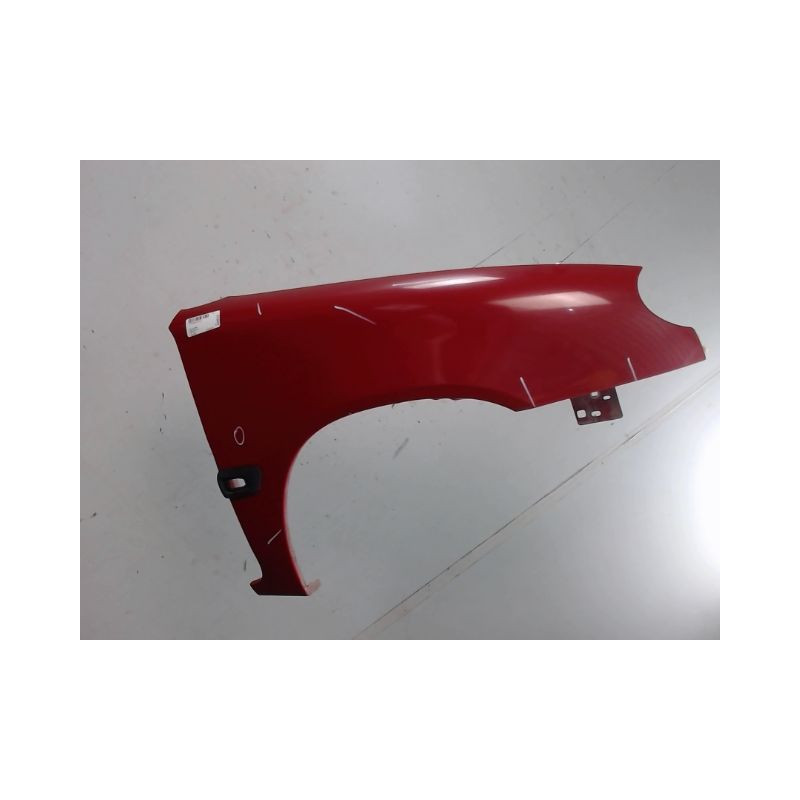 AILE AVANT DROIT CITROEN SAXO