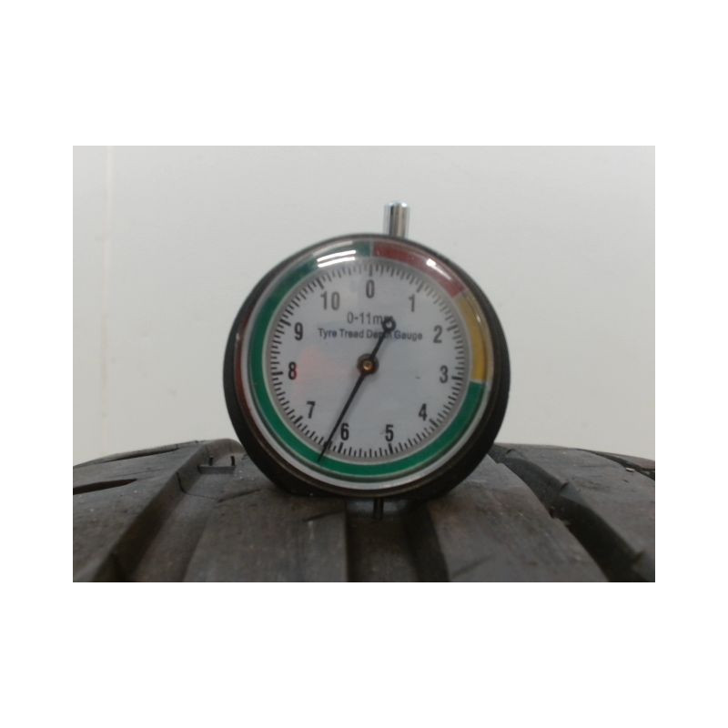 Pneu MICHELIN PILOT SPORT 4 215 40 17 87 Y
