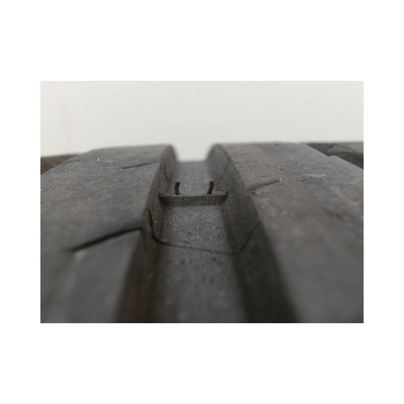 Pneu MICHELIN PILOT SPORT 4 215 40 17 87 Y