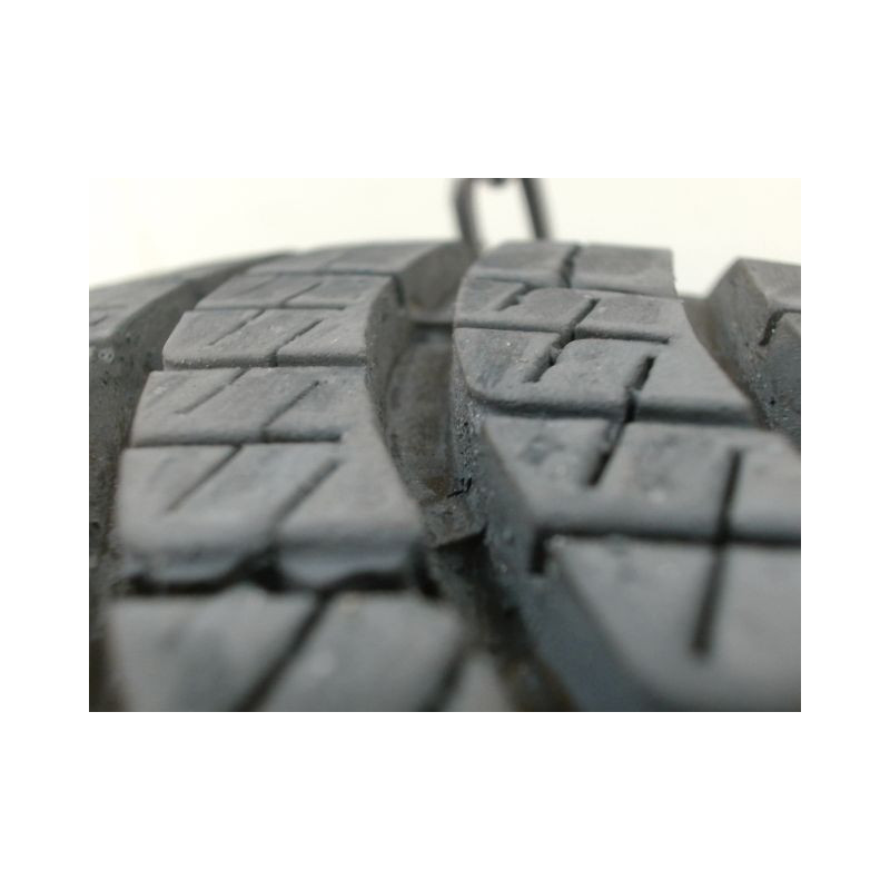 Paire de pneus GOOD YEAR VECTOR 4 SEASONS 185 60 15 88 V