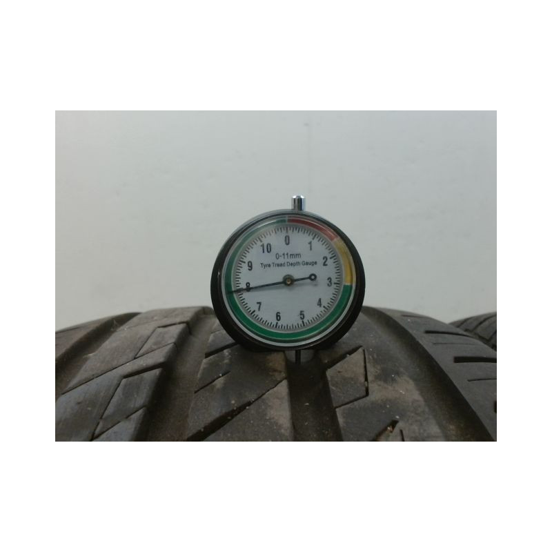 Paire de pneus NORAUTO PREVENSYS 4 235 45 18 98 Y