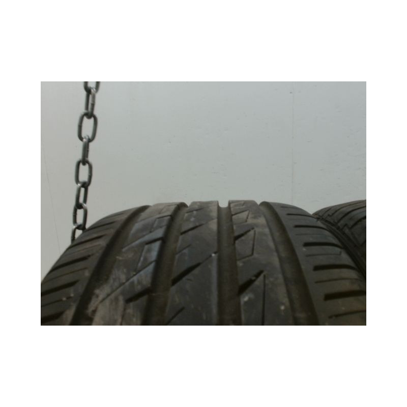 Paire de pneus NORAUTO PREVENSYS 4 235 45 18 98 Y