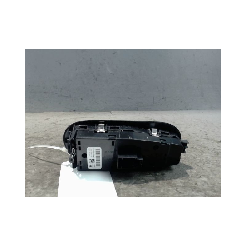 COMMANDE LEVE-GLACE PORTE AVG MINI MINI 2010-