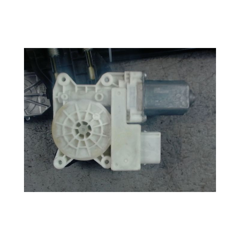 MECANISME+MOTEUR LEVE-GLACE AVANT GAUCHE MINI MINI 2010-