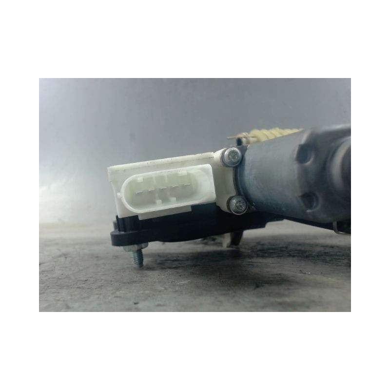 MECANISME+MOTEUR LEVE-GLACE AVANT GAUCHE MINI MINI 2010-
