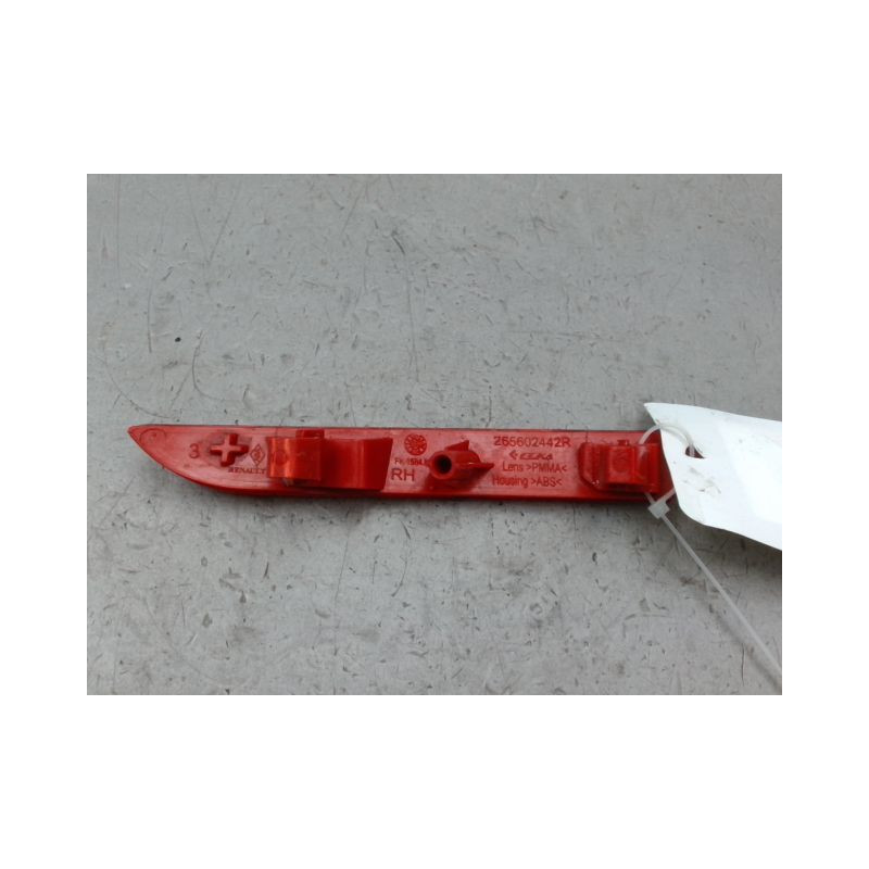 CATADIOPTRE ARD RENAULT CLIO