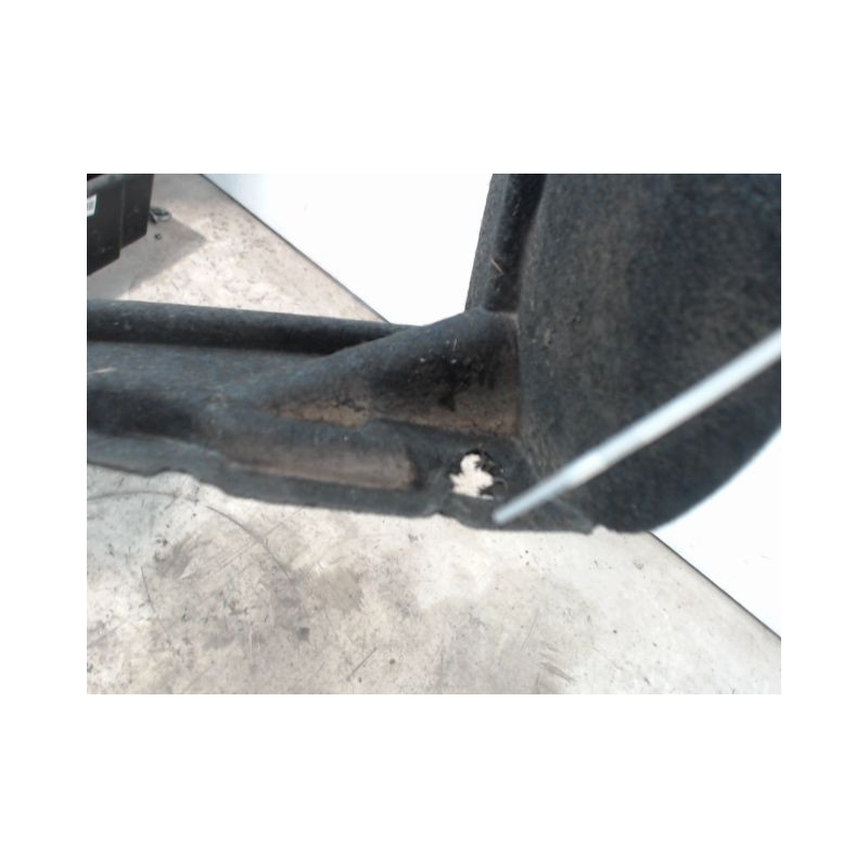 PARE-BOUE ARRIERE DROIT PEUGEOT 5008 2009-