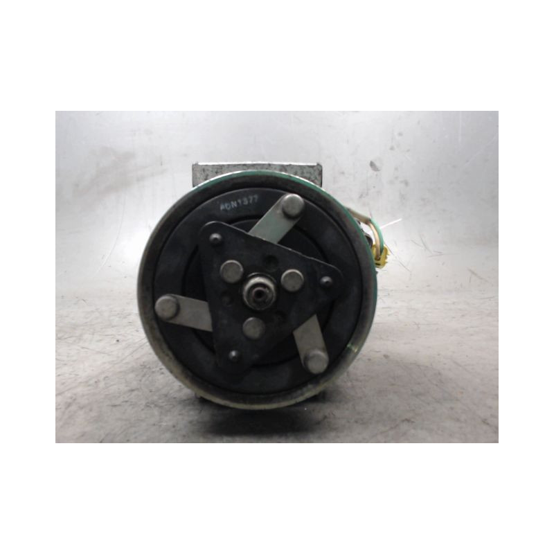 COMPRESSEUR AIR CONDITIONNE PEUGEOT 407 SW