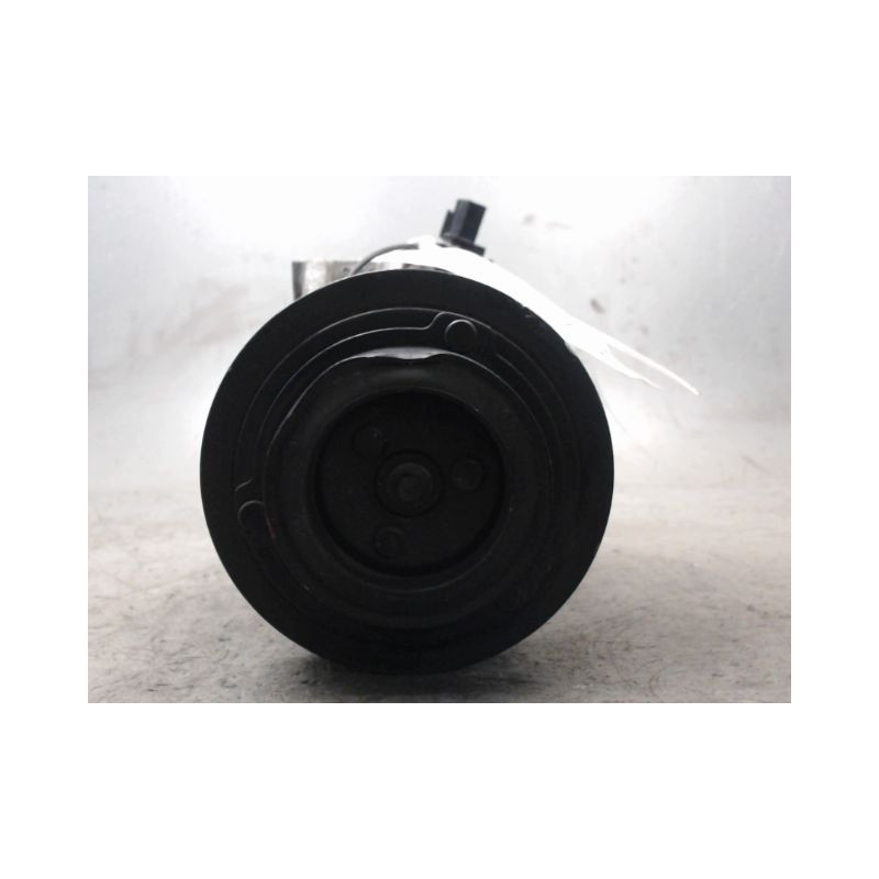 COMPRESSEUR AIR CONDITIONNE HYUNDAI IX20
