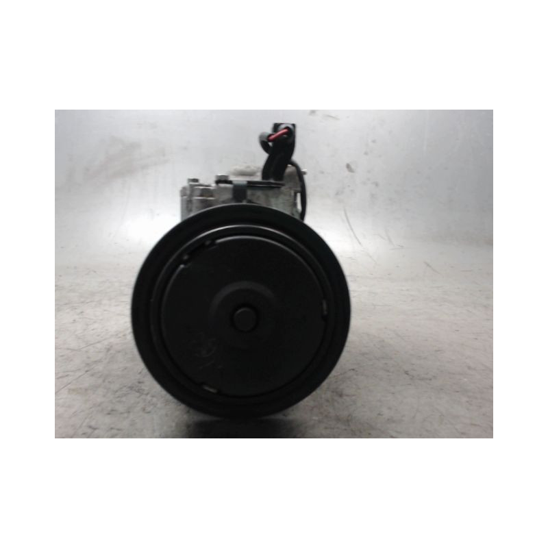 COMPRESSEUR AIR CONDITIONNE VOLKSWAGEN POLO 2005-