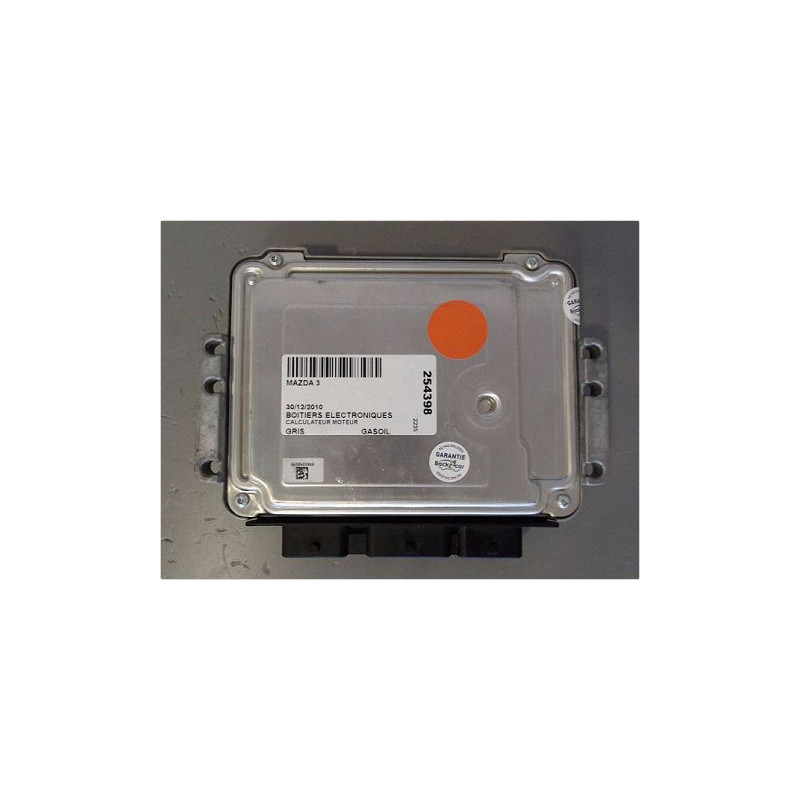 CALCULATEUR MOTEUR MAZDA 3