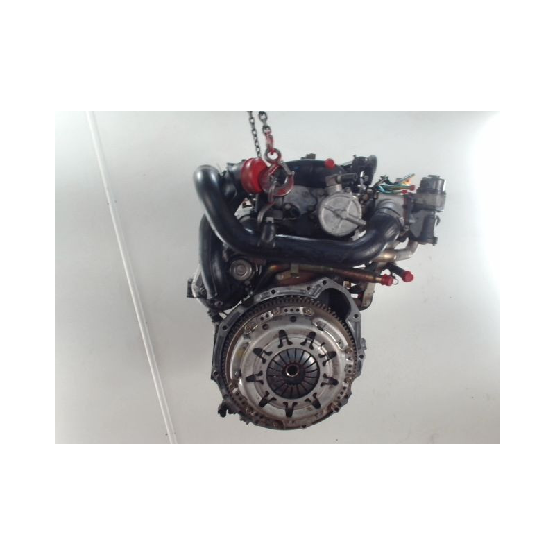 MOTEUR DIESEL NISSAN ALMERA 2.2 dCi