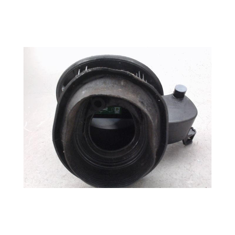 VOLET DE TRAPPE CARBURANT FORD FOCUS
