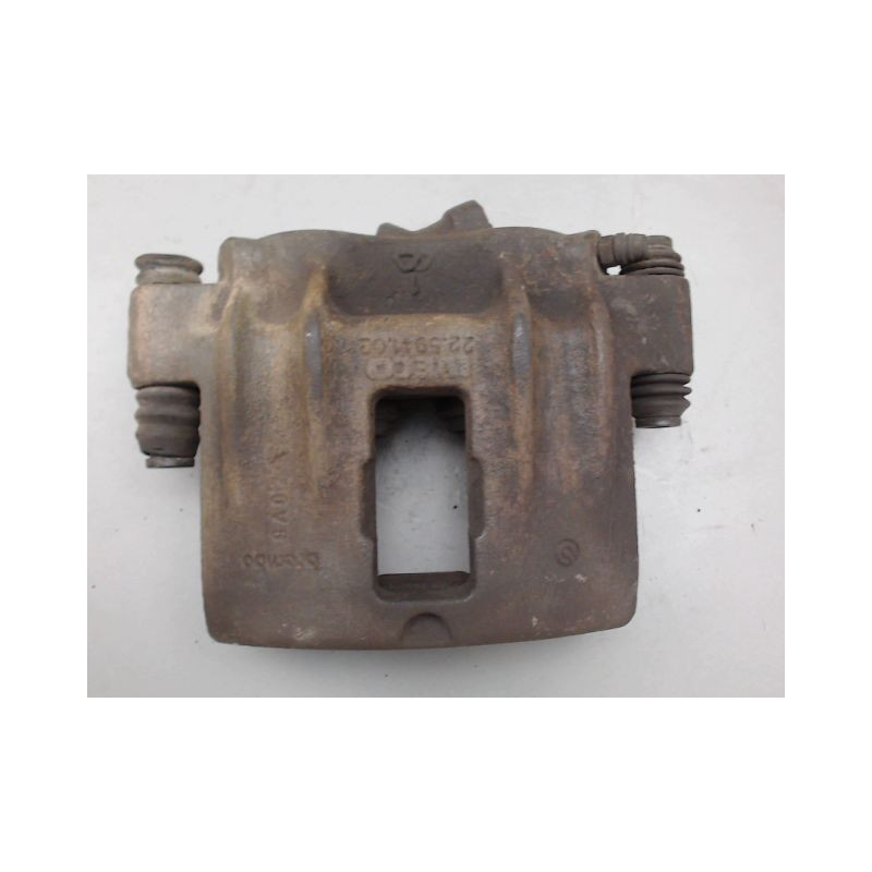 ETRIER DE FREIN AVANT DROIT IVECO 35.8