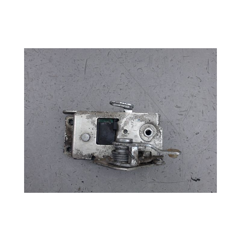 SERRURE PORTE COULISSANTE DROIT IVECO 35S12