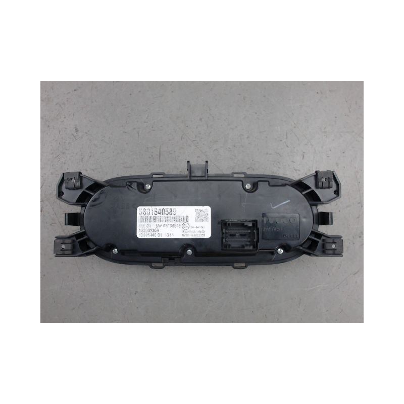 COMMANDE DE CHAUFFAGE IVECO 35S15