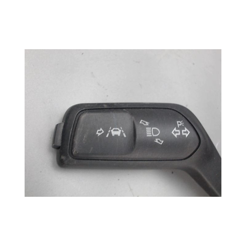 COMMANDE CLIGNOTANT FORD FIESTA