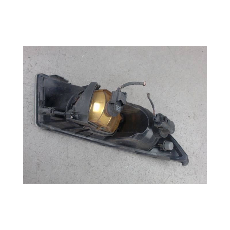 PHARE ANTIBROUILLARD AVANT GAUCHE SKODA FABIA