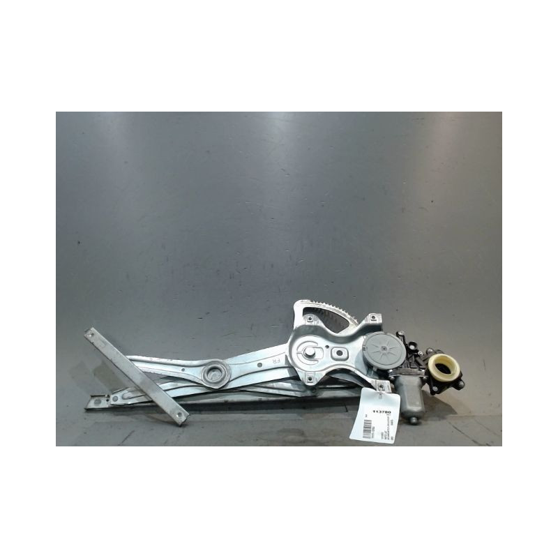 MECANISME+MOTEUR LEVE-GLACE AVANT DROIT TOYOTA VERSO