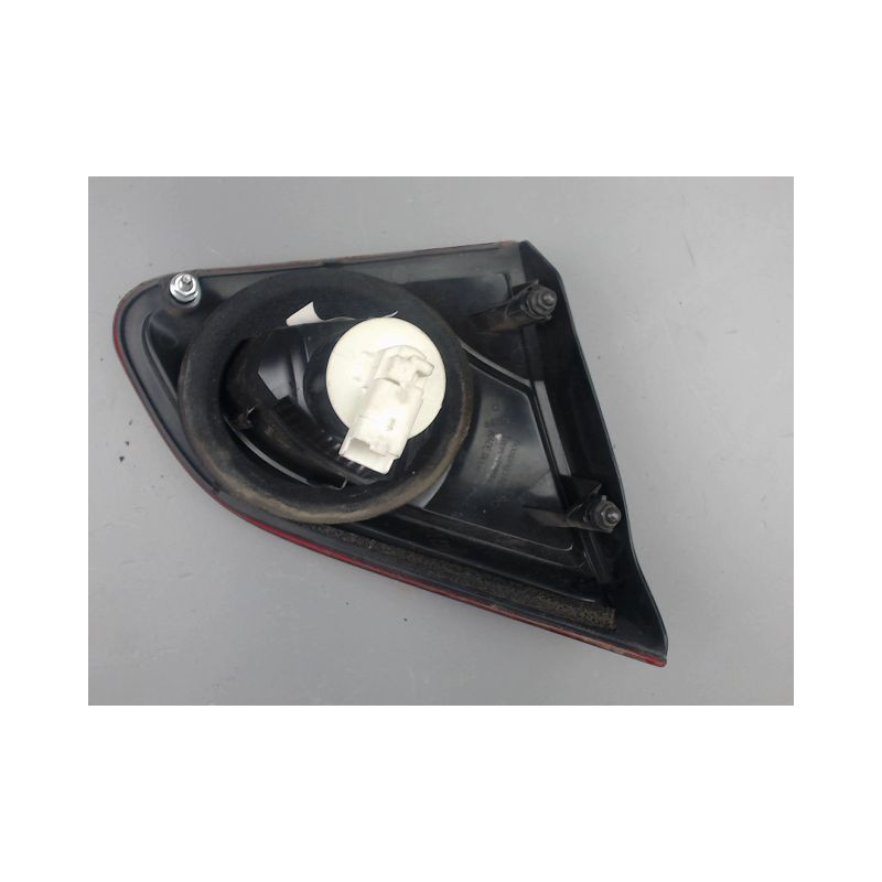 FEU ARRIERE INTERIEUR DROIT NISSAN QASHQAI
