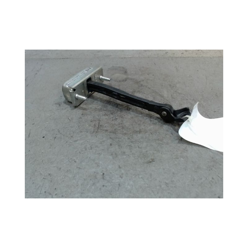 TIRANT PORTE AVANT GAUCHE TOYOTA VERSO