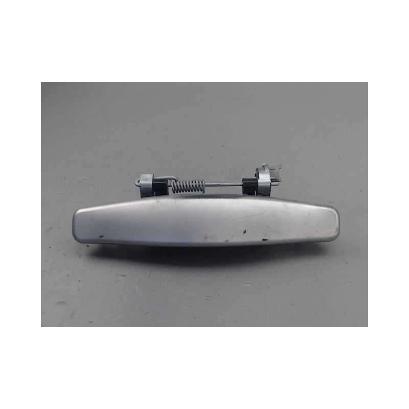 POIGNEE EXTERIEURE PORTE AVANT GAUCHE DACIA SANDERO