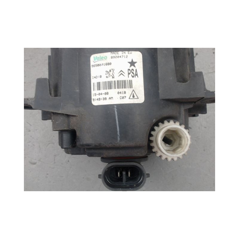 PHARE ANTIBROUILLARD AVANT GAUCHE PEUGEOT 207