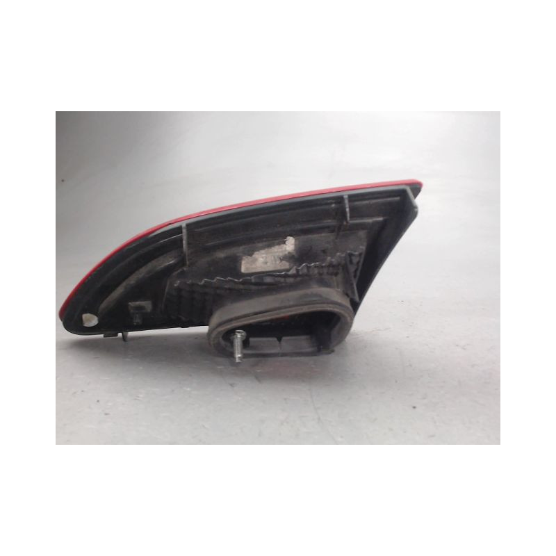 FEU ARRIERE INTERIEUR GAUCHE RENAULT MEGANE