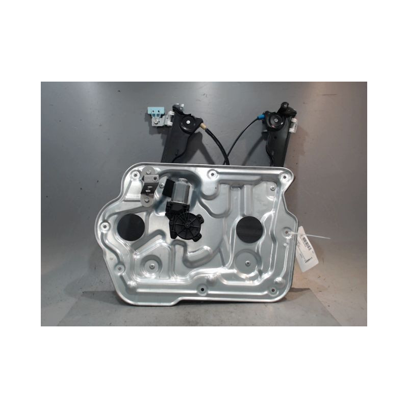 MECANISME+MOTEUR LEVE-GLACE AVANT DROIT NISSAN QASHQAI