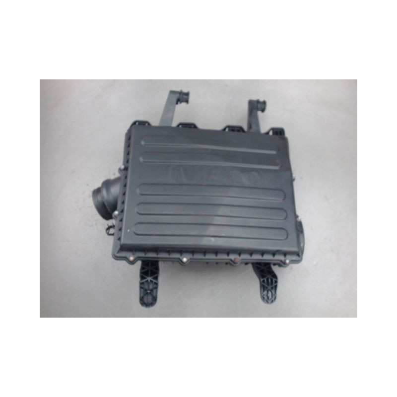 BOITIER FILTRE A AIR IVECO 35S15
