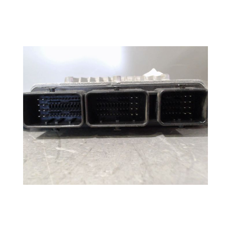 CALCULATEUR MOTEUR CITROEN C4
