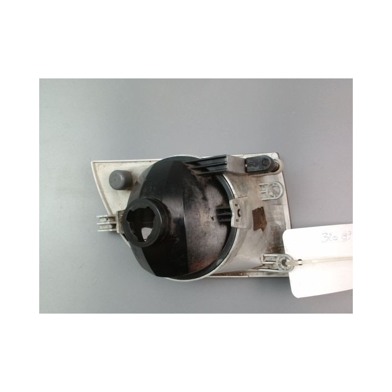 PHARE ANTIBROUILLARD AVANT GAUCHE SKODA FABIA BREAK 2008-